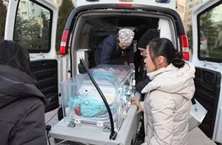 吉隆县妇婴监护型护送